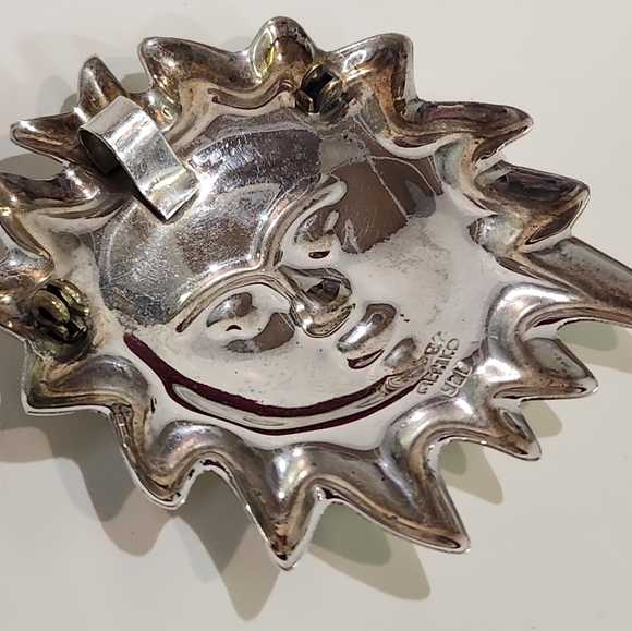 Genuine Vintage Sterling Silver & Gold "2-Tone" SUN Face Pendant/ Brooch - Picture 8 of 12